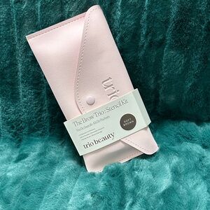 Trio Beauty Brow Trio Stencil Kit - Soft Brown